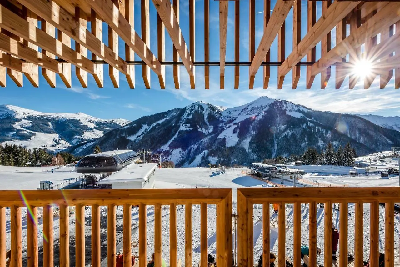 Apartment Die Alm 1350 Saalbach-Hinterglemm Austria